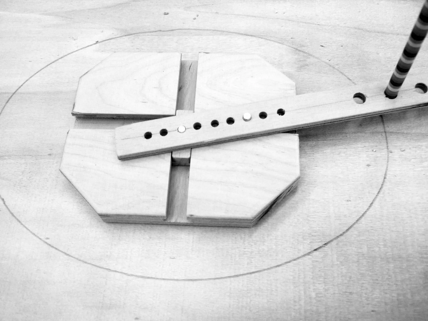 Guide to Routing an Ellipse using Router Without CNC Machine