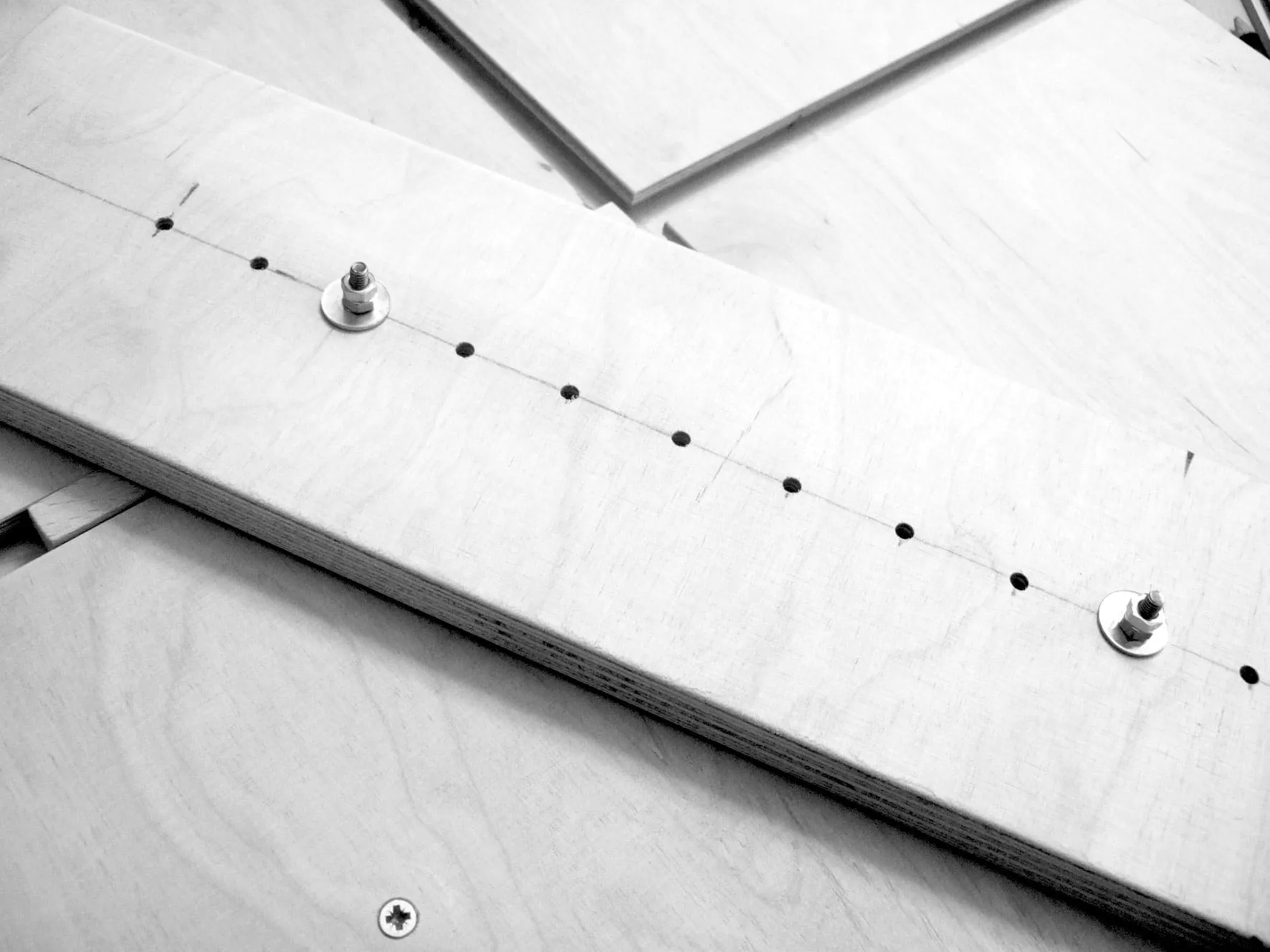 Guide to Routing an Ellipse using Router Without CNC Machine