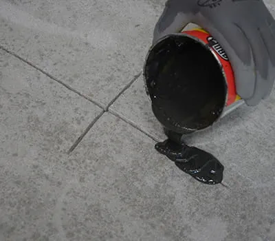 Pour crack resin into the joint