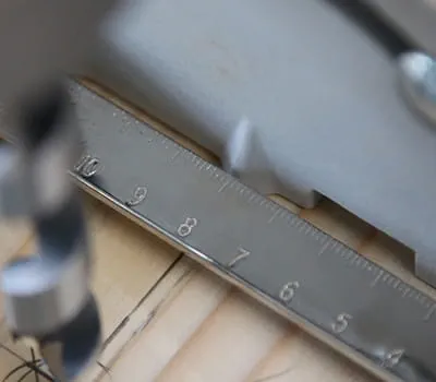 Adjusting the parallel side fences