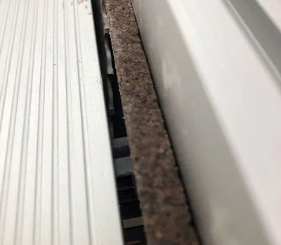 Slight tapering of the cork strip